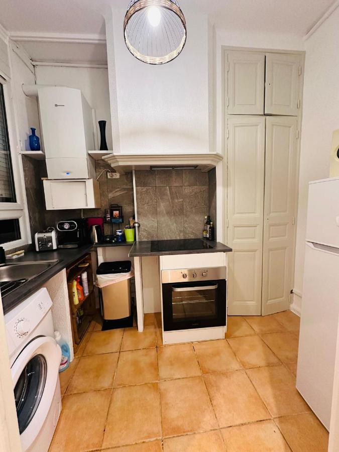 Appartement Lumineux Et Spacieux 2 Chambres Avec Parking Gratuit Dans La Rue Perpignano Esterno foto